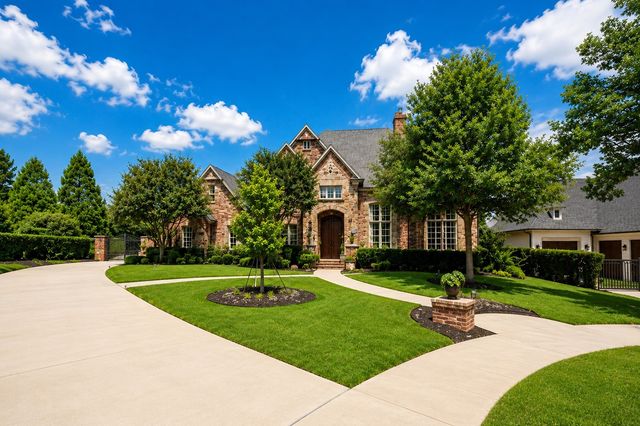 200 Compton Court, Colleyville, TX 76034