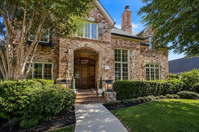 200 Compton Court, Colleyville, TX 76034