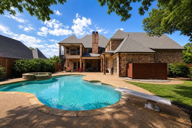 200 Compton Court, Colleyville, TX 76034