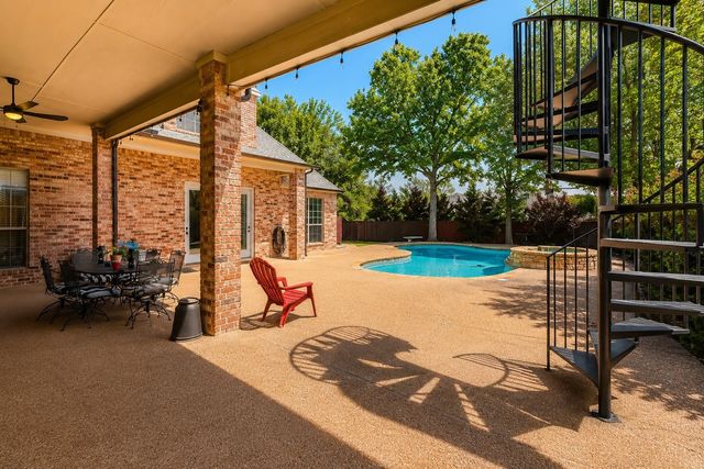 200 Compton Court, Colleyville, TX 76034