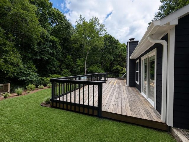 2301 Marshes Glenn Drive, Norcross, GA 30071