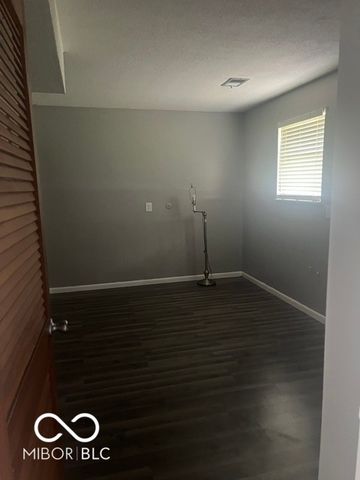 7432 Tammy Drive, Indianapolis, IN 46227