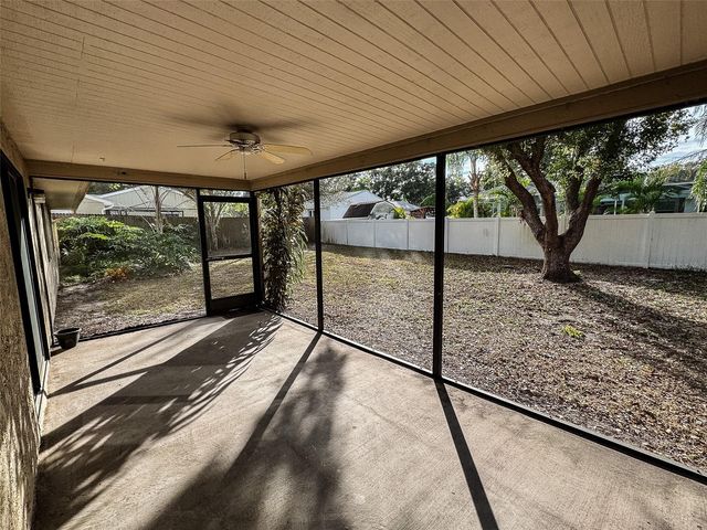 2884 CINNAMON BEAR TRAIL, Palm Harbor, FL 34684