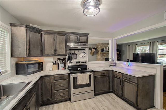 14700 E 39th Terrace, Independence, MO 64055