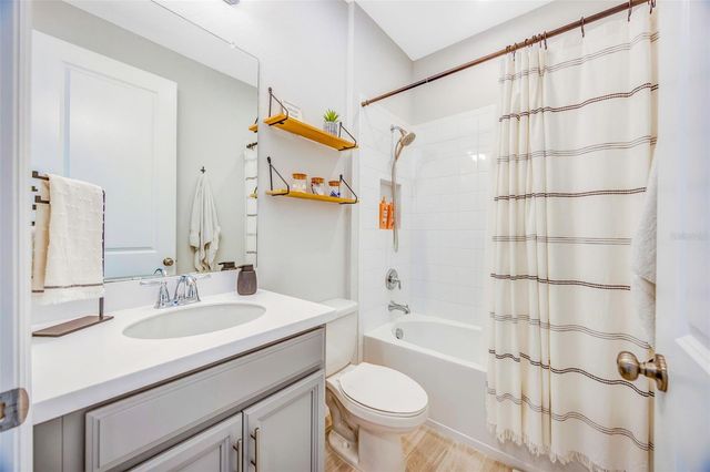 33995 ASTORIA CIRCLE, Wesley Chapel, FL 33545