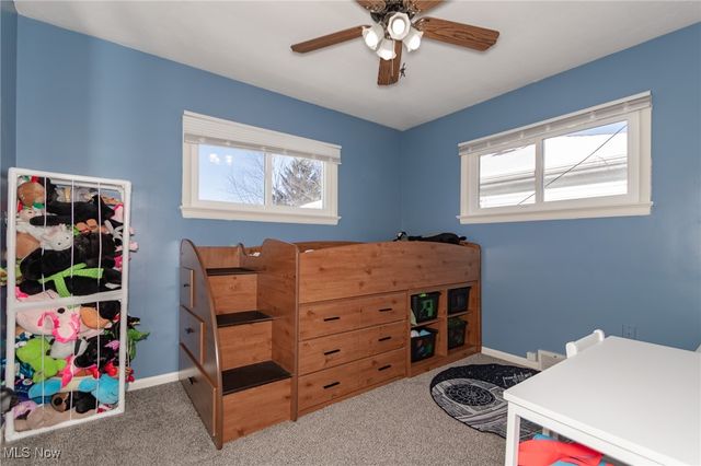 518 E 305th Street, Willowick, OH 44095