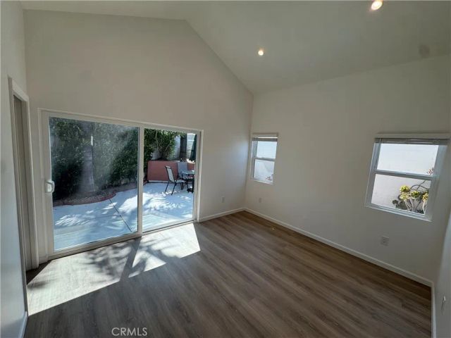 5032 Serrania Avenue, Woodland Hills, CA 91364