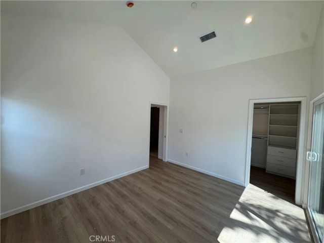 5032 Serrania Avenue, Woodland Hills, CA 91364