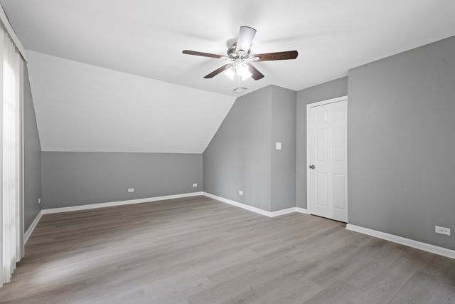 234 S 12th Avenue, Maywood, IL 60153