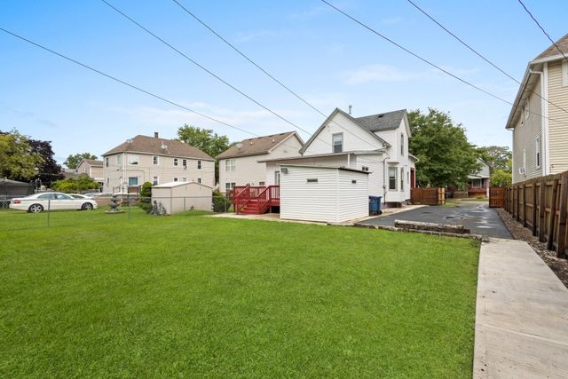 234 S 12th Avenue, Maywood, IL 60153