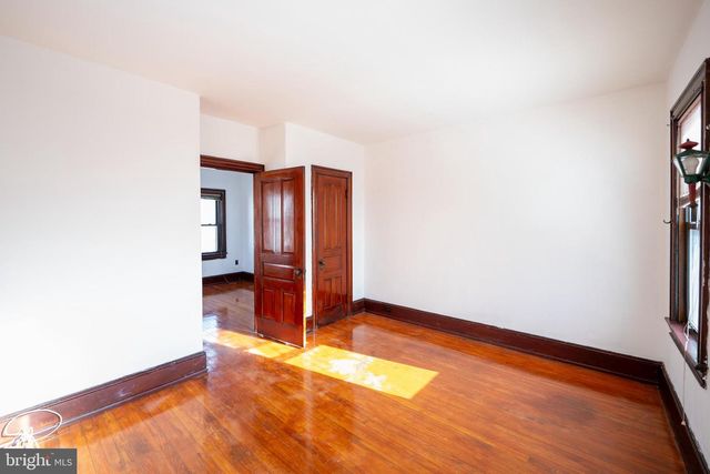 722 WOLF AVE, Easton, PA 18042