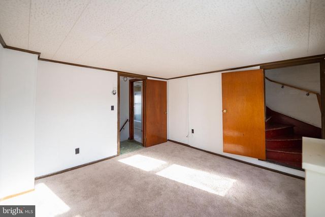 722 WOLF AVE, Easton, PA 18042