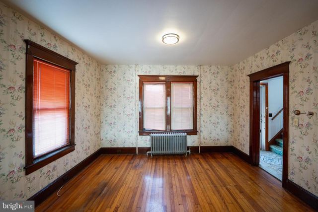 722 WOLF AVE, Easton, PA 18042