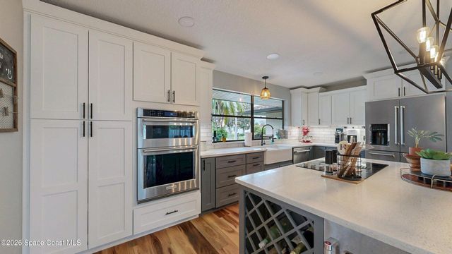 536 Southern Hills Court, Melbourne, FL 32940