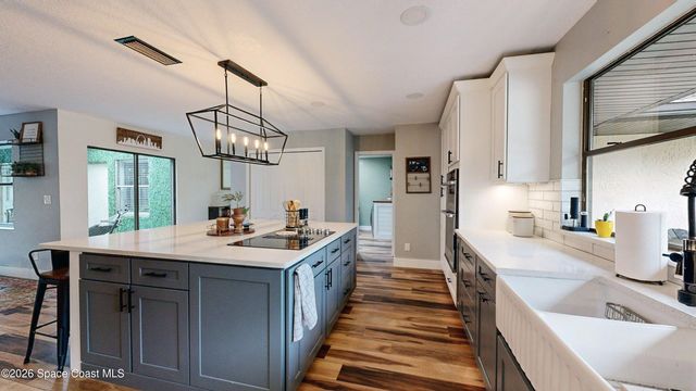 536 Southern Hills Court, Melbourne, FL 32940