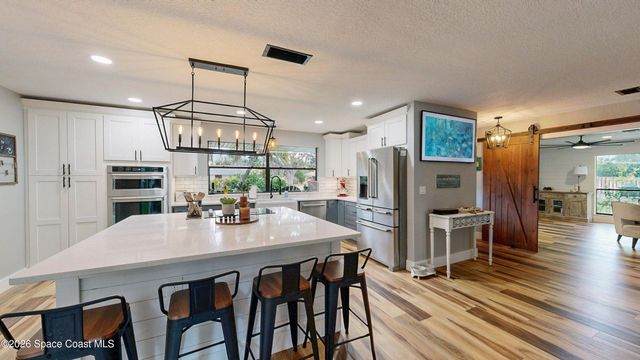 536 Southern Hills Court, Melbourne, FL 32940