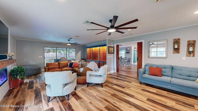 536 Southern Hills Court, Melbourne, FL 32940