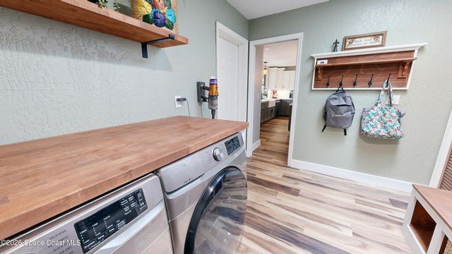 536 Southern Hills Court, Melbourne, FL 32940