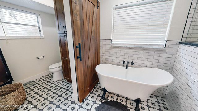 536 Southern Hills Court, Melbourne, FL 32940