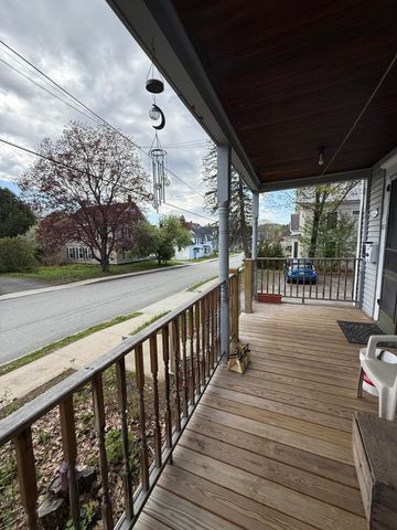 373 Spring Street, St. Johnsbury, VT 05819
