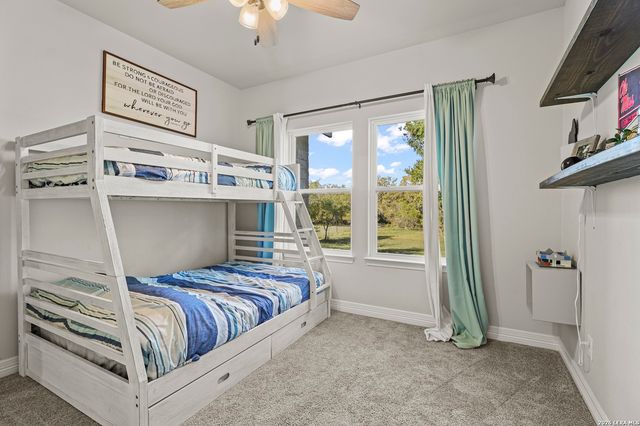 1401 Hartfield Rd, Seguin, TX 78155