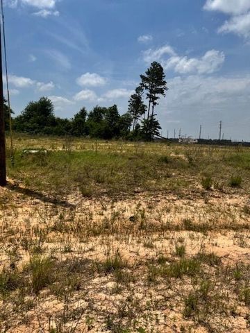 508 Road 5915 15, Cleveland, TX 77327