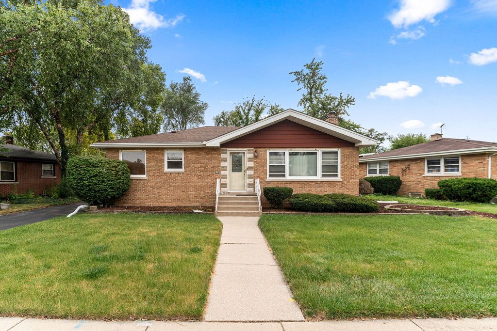 913 E 162nd Place, South Holland, IL 60473