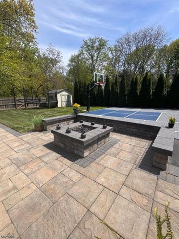 32 Fieldcrest Dr, Scotch Plains Twp., NJ 07076