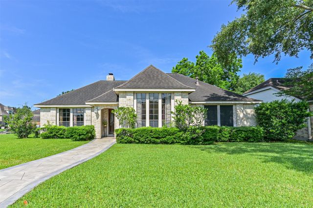 4734 Baywood Drive, Pasadena, TX 77505