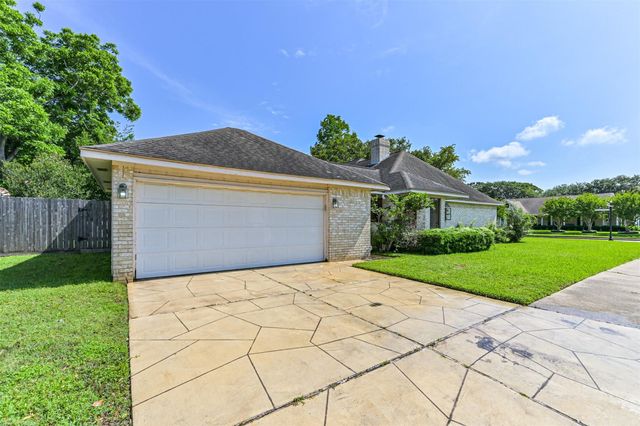 4734 Baywood Drive, Pasadena, TX 77505