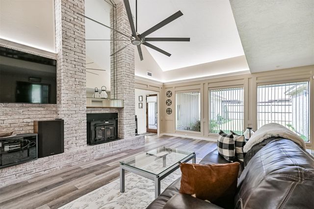 4734 Baywood Drive, Pasadena, TX 77505