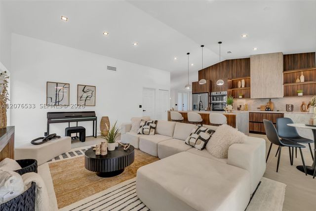 11834 Island Lakes Ln, Boca Raton, FL 33498