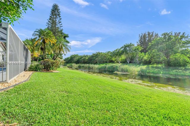 11834 Island Lakes Ln, Boca Raton, FL 33498