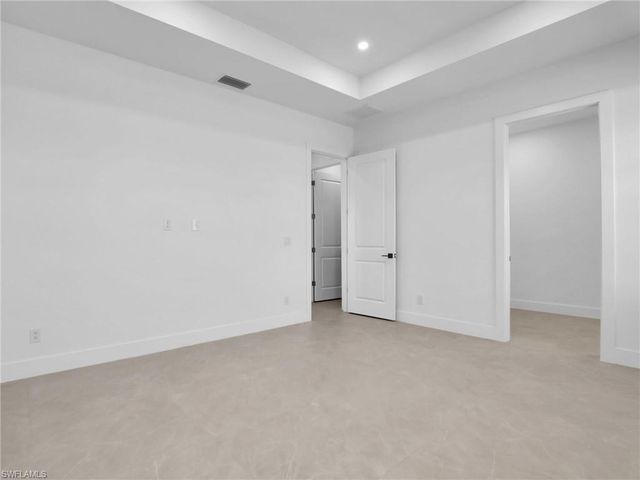 125 NW 24th AVE, Cape Coral, FL 33993