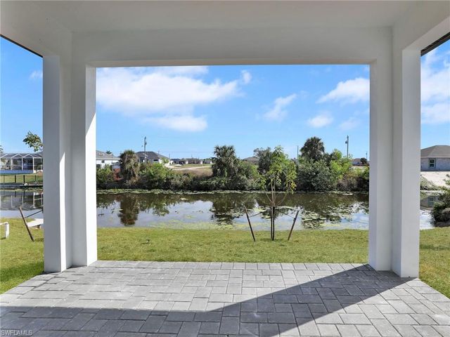 125 NW 24th AVE, Cape Coral, FL 33993