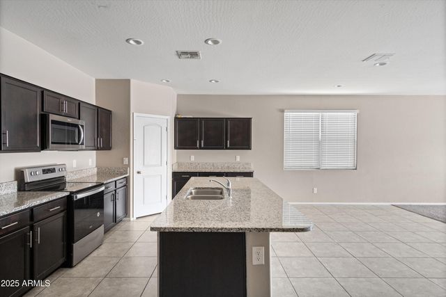 11527 E VERBINA Lane, Florence, AZ 85132