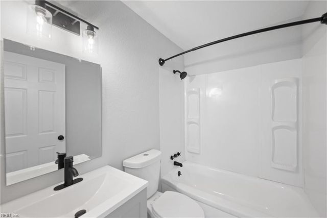 2810 Roanoke AVE, Portsmouth, VA 23704