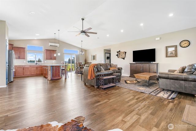 107 Haight Road, Chehalis, WA 98532