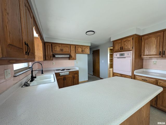 3720 Saint Michael Avenue, Peoria, IL 61615