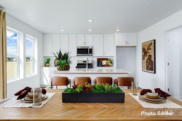 896 Knowledge St, Middleton, ID 83644