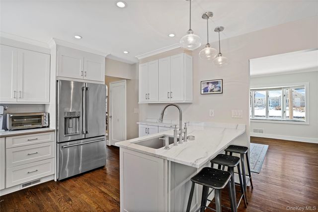 99 Poe Street, Hartsdale, NY 10530