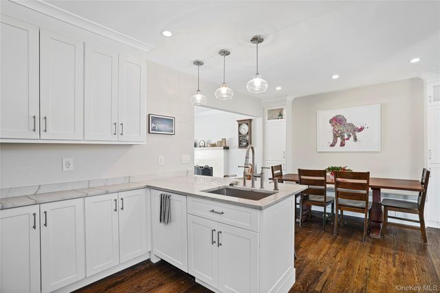 99 Poe Street, Hartsdale, NY 10530