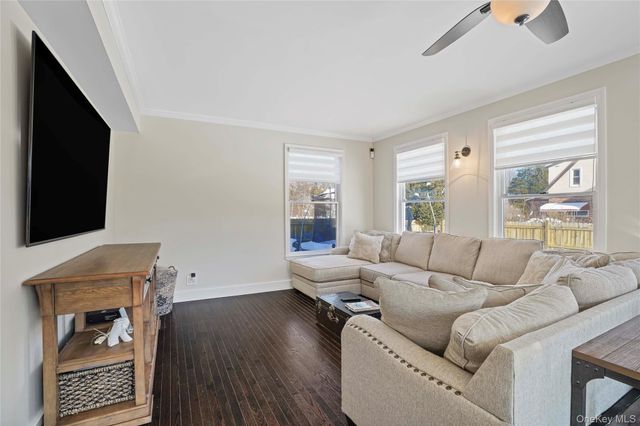 99 Poe Street, Hartsdale, NY 10530