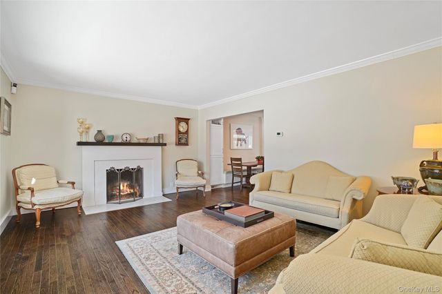 99 Poe Street, Hartsdale, NY 10530