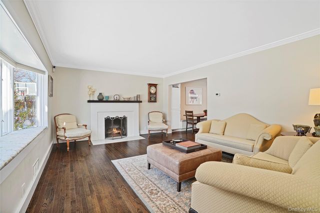 99 Poe Street, Hartsdale, NY 10530