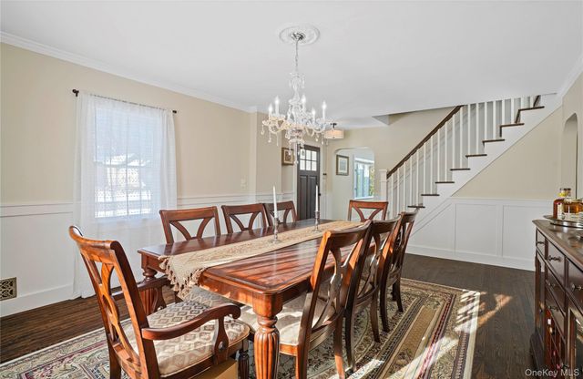 99 Poe Street, Hartsdale, NY 10530