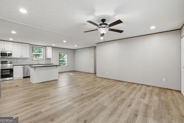 466 Cherry Circle, Cornelia, GA 30531