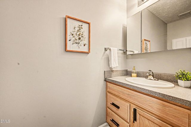 3841 Redbud Road, Haw River, NC 27258