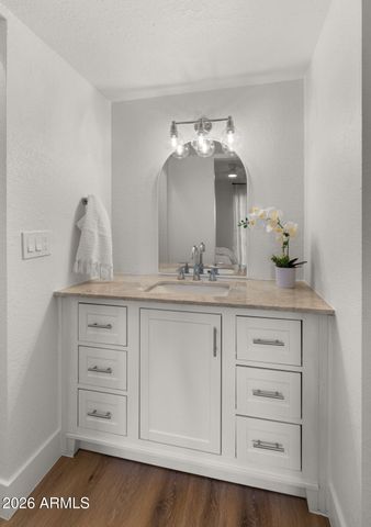 8649 E ROYAL PALM Road 213, Scottsdale, AZ 85258