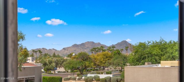 8649 E ROYAL PALM Road 213, Scottsdale, AZ 85258